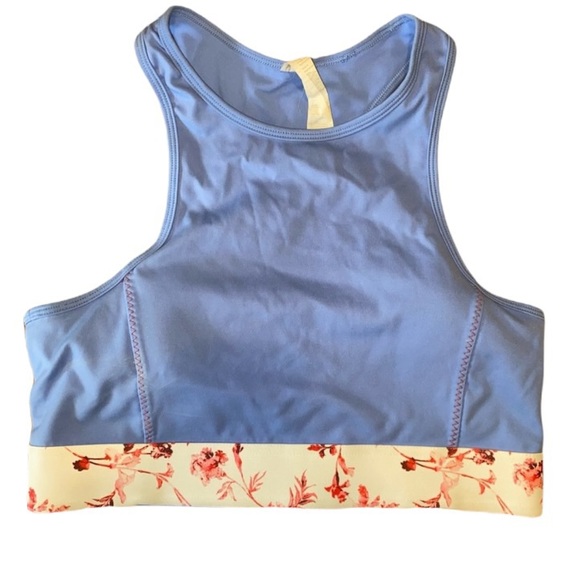 Fabletics x Madelaine Petsch Claire Midi Sports Bra - Picture 3 of 6